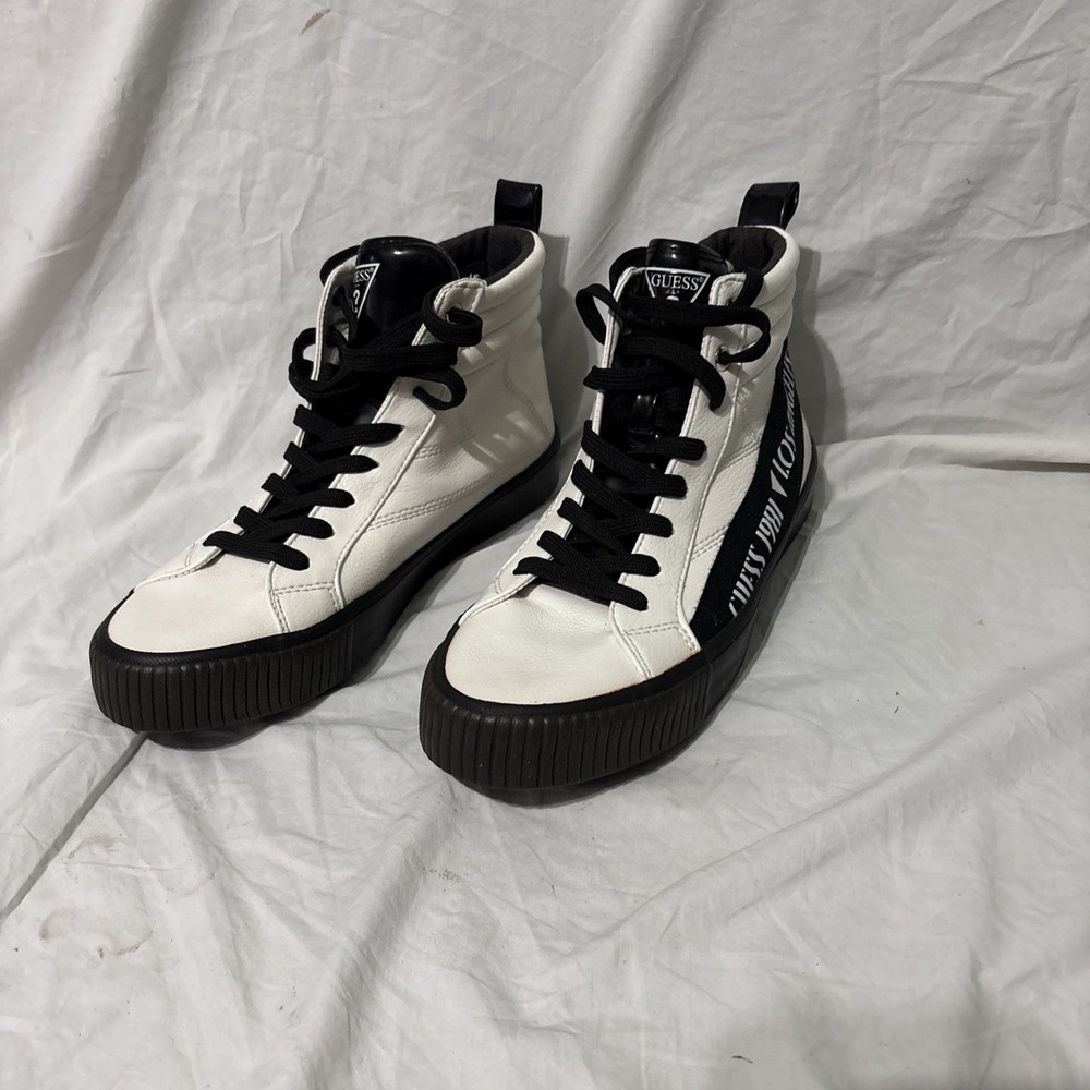 Guess White Lace-Up High Top Sneaker - Size 8 Woman Stylish Footwear Gmmariner2